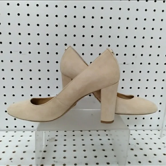 Lauren Ralph Lauren Beige Women's Shoes | Logo High Heel Suede Pump Size 8.5 B - Picture 4 of 9